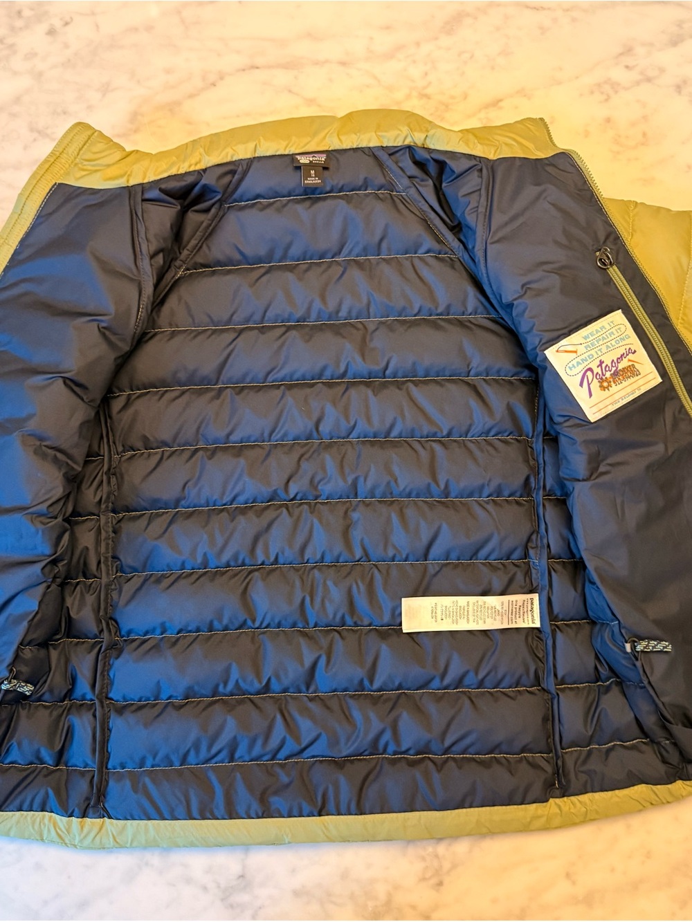 Patagonia Kids' Down Sweater™ Jacket - Picture 2 of 8